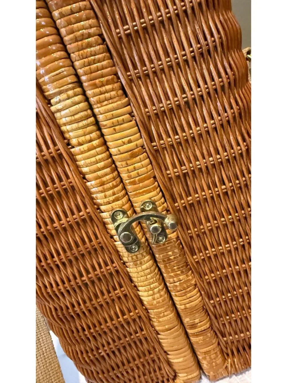 Wicker Wine Carrier Picnic Tote with Shoulder Strap Wine Bottle & Glass Holder